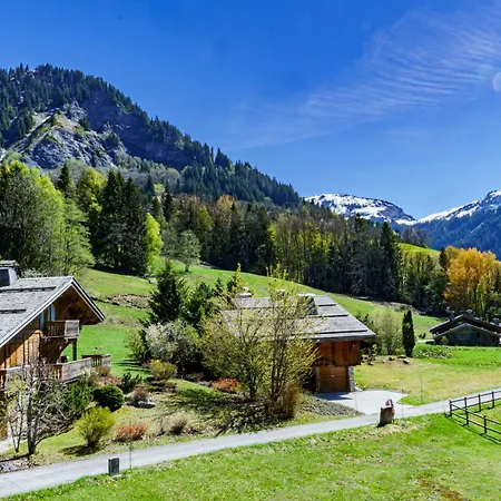 Skyline Alpine Proche Centre Et Des Pistes Межев